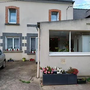 Chez L'habitante Anita Plérin